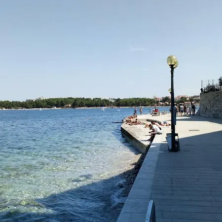 公寓 Old Town Charmer